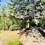 Quaint In With Swimming Pool Villa *