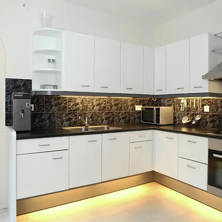 Quaint In With Swimming Pool Villa *