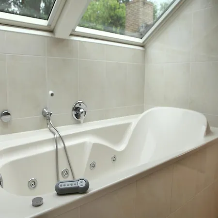Villa Quaint In With Swimming Pool *