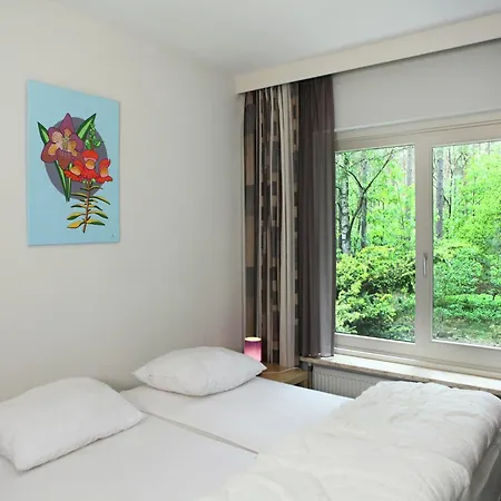 Quaint In With Swimming Pool Villa
