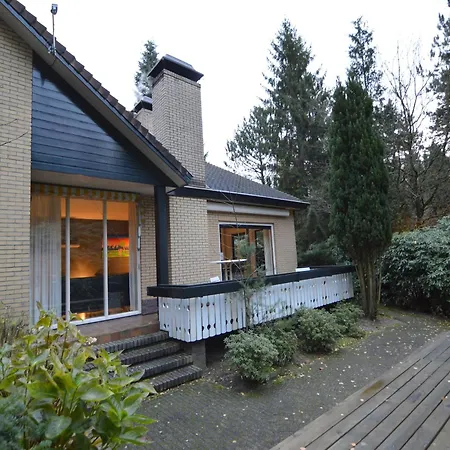 Quaint In With Swimming Pool Villa