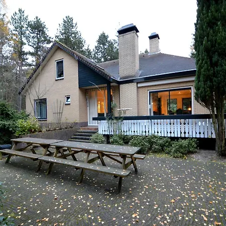 Villa Quaint In With Swimming Pool Doornspijk