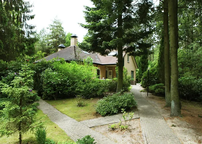 Quaint In With Swimming Pool Villa