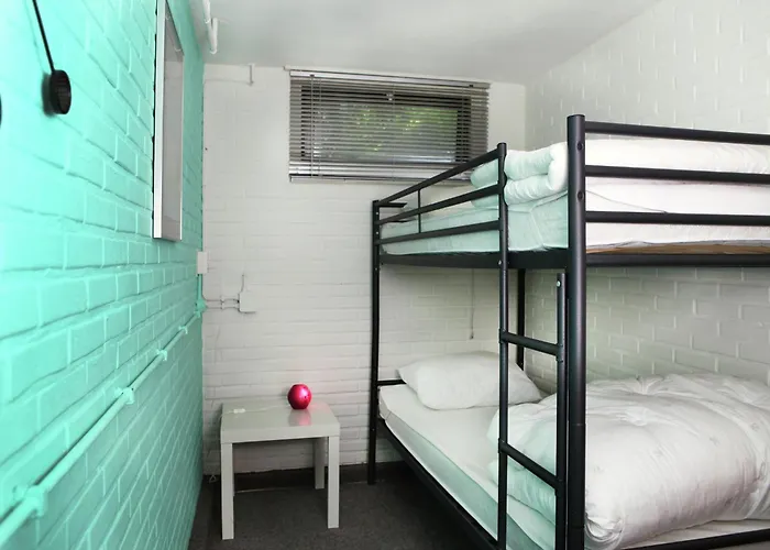 Quaint In With Swimming Pool *