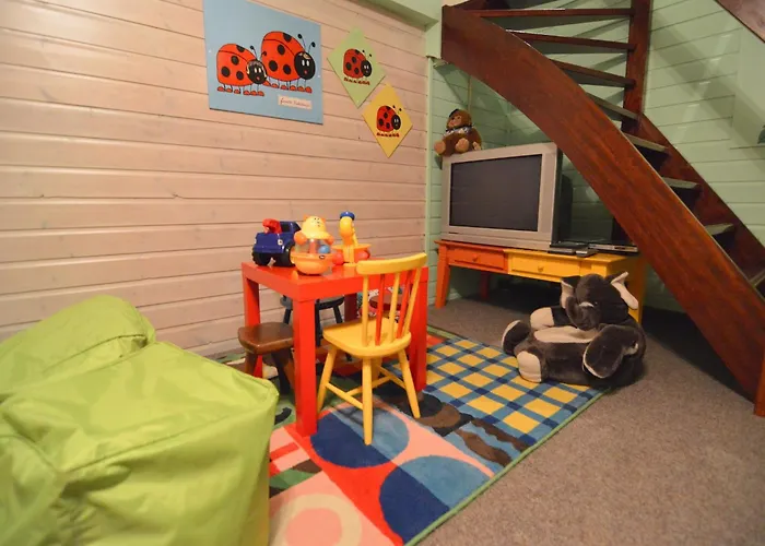 Quaint In With Swimming Pool