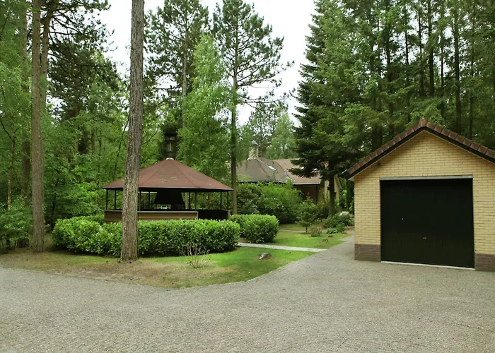 Quaint In With Swimming Pool Villa Doornspijk